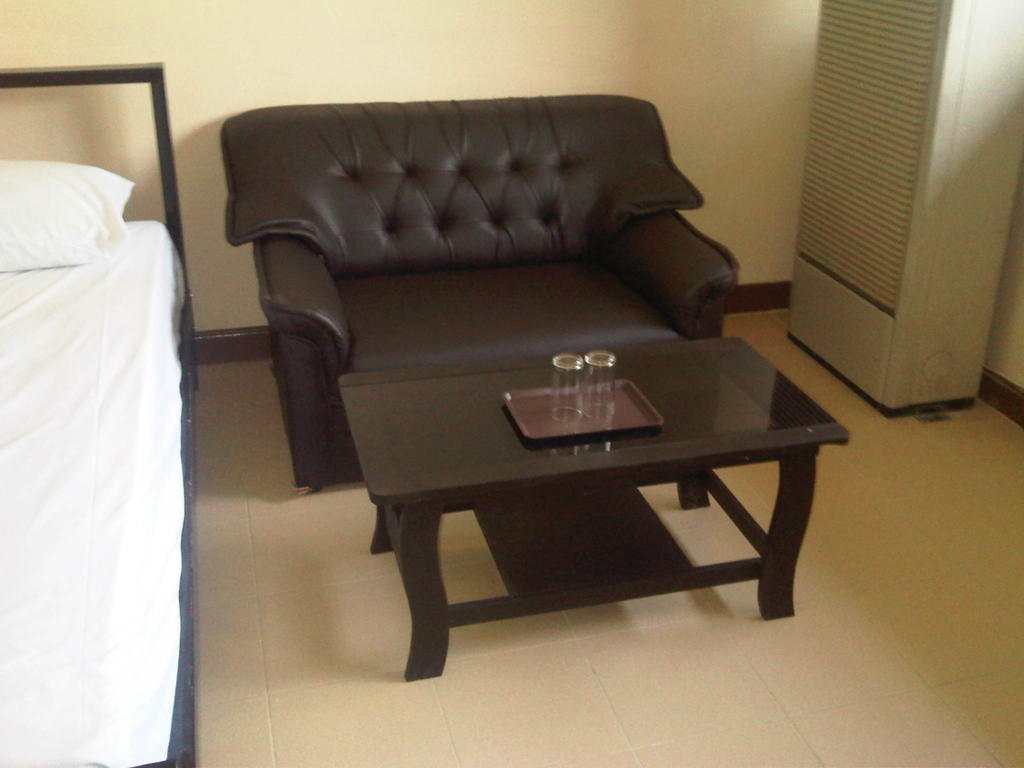 Lee House Inn Bangkok Rum bild