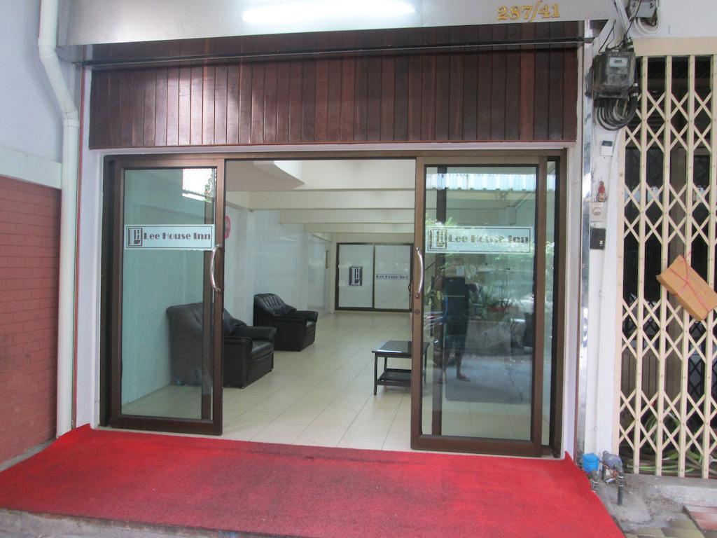 Lee House Inn Bangkok Exteriör bild